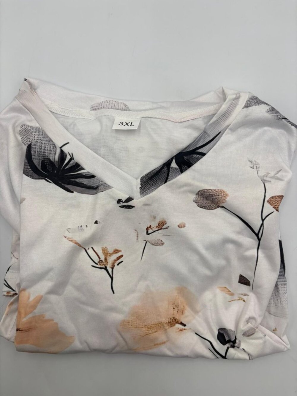 Women's 3XL Floral Print V-Neck Short Sleeve Tunic Top